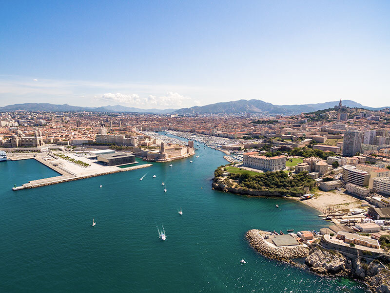Vol en hélicoptère de 20 min pour 2 au-dessus de Marseille