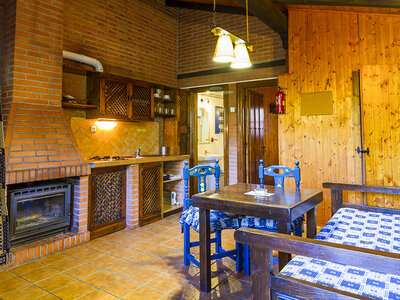 Camping Bungalows Rio Jerte: 2 noches con desayuno y detalle para 2 personas
