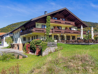 Box Zweisamkeit genießen: 2 Übernachtungen mit 4-Gänge-Menü in Südbayern