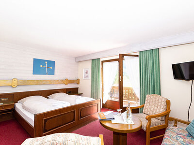 Zweisamkeit genießen: 2 Übernachtungen mit 4-Gänge-Menü in Südbayern