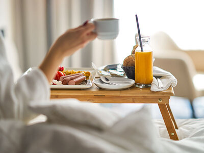Romantischer Kurzurlaub mit 2 Übernachtungen im Baumhaus inklusive Sauna