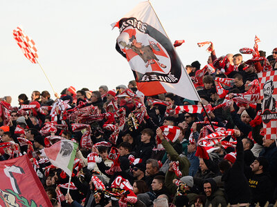 Cofanetto 1 biglietto Match ordinari per partita dell'AC Monza in Serie A e accesso Hospitality