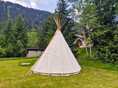 Cofanetto 2 insolite notti in Tipi vicino a Chamonix