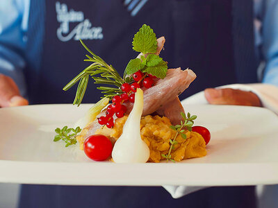 Romantica cena gourmet italiana sul Lago di Lugano