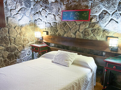 Caja regalo Camping Bungalows Rio Jerte: 2 noches con desayuno y detalle para 2 personas