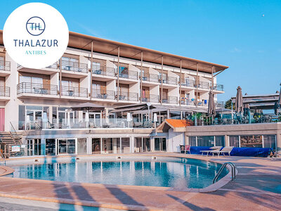 Cofanetto regalo Fuga di 1 notte in un hotel 4* e accesso alla Spa marina di Antibes