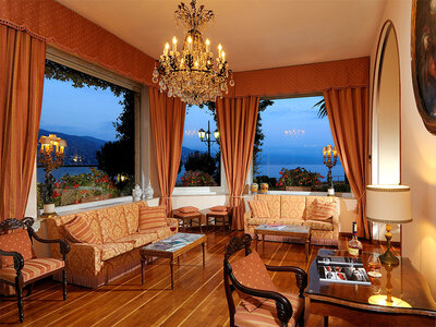 Cofanetto Vacanza a 4* e zampe: 1 notte con pacchetto Pet friendly vicino a Portofino