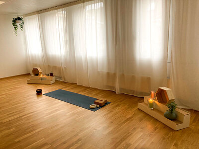Cofanetto 4 sessioni di yoga rilassante per un mese per 1 a Friburgo