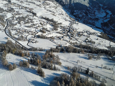 Vol panoramique en hélicoptère de 15 min pour 2 personnes au-dessus du mont Blanc