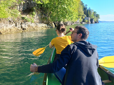 Alla scoperta del Lago di Varese con un tour in canoa canadese per 5 persone