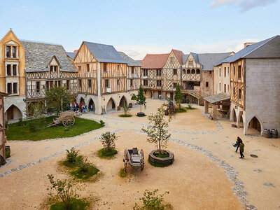 Puy du Fou® 2024 - 2-daags familieverblijf in hotel La Citadelle voor 2 volwassenen en 2 kinderen