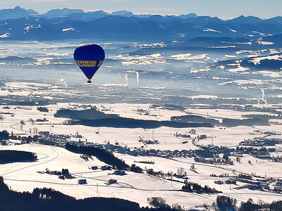 Vol hivernal en montgolfière pour 1 au-dessus du lac de Constance avec champagne