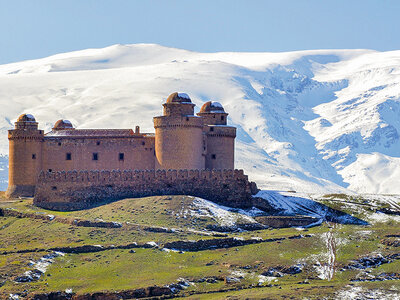 Caja Excursión a la Alpujarra desde Granada con guía, transporte y almuerzo para 2