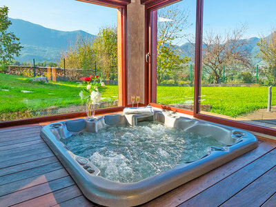 2 jours avec dîner, massage, bain bouillonnant et atelier collectif près du massif des Bauges