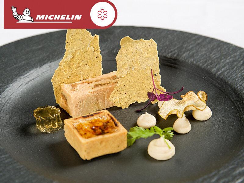 Indimenticabile cena gourmet in ristorante della Guida MICHELIN vicino a Siena