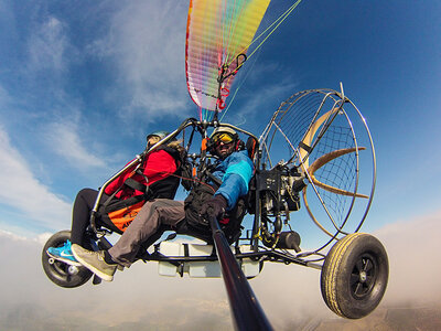 Vuelo en paramotor de 30 minutos en Coria del Río para 1 persona