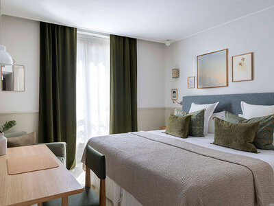 Cofanetto 1 notte in un hotel 4* a Parigi con cocktail e accesso Spa