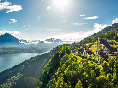 Aufenthalte, Dinner und Wellness in der Schweiz für ein unvergessliches Weihnachtsfest