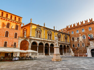 Cofanetto regalo Comfort ed eleganza a Verona con 1 notte in hotel 4* vicino al centro