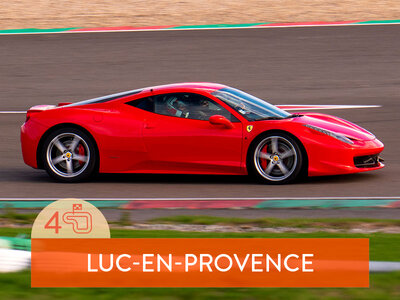 Coffret cadeau Stage de pilotage : 4 tours sur le circuit du Luc en Ferrari 458