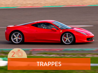 Coffret cadeau Stage de pilotage : 2 tours sur le circuit de Trappes en Ferrari 458