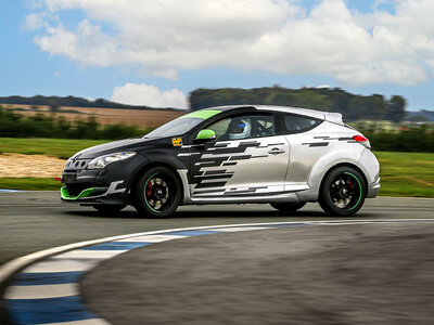 2 tours en passager d'une Renault Megane RS III sur le circuit de Zolder