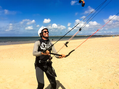 Cours de kitesurf ou de kitebuggy de 2h