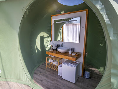 El Toril Glamping Experience: 1 noche en burbuja con desayuno para 2 personas