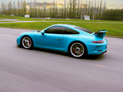 Stage de pilotage : 2 tours sur le circuit de Haute Saintonge en Porsche 991 GT3 RS