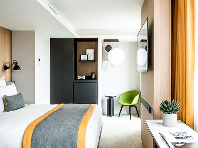 Cofanetto La magia della Ville Lumière: 1 notte di incanto a Parigi