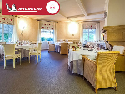 Cofanetto regalo Cena gourmet con vino in un ristorante 1 stella della Guida MICHELIN 2022 vicino a Belfort