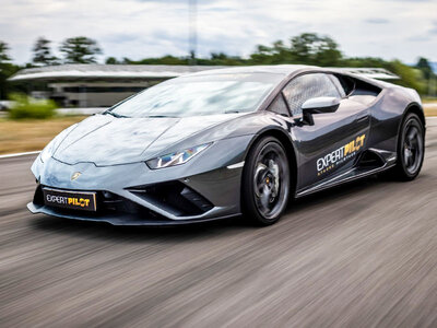 Coffret Stage de pilotage : 2 tours sur le circuit de Chambley en Ferrari 488 GTB, Lamborghini Huracan ou Porsche 911 GT3