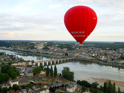 Coffret Vol en montgolfière pour 2 personnes au-dessus de Saumur en semaine