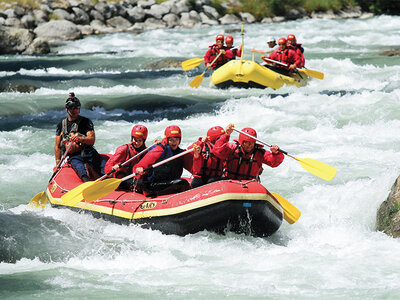 Cofanetto Forti emozioni in Val di Sole: discesa Rafting Power in Trentino per 1 persona