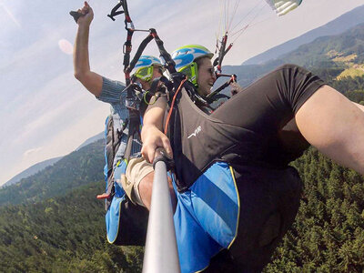 Tandem-Gleitschirmflug im Schwarzwald für 1 Person