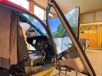 Cofanetto Adrenaliniche emozioni ai comandi di un simulatore di elicottero nel Cantone di Zurigo