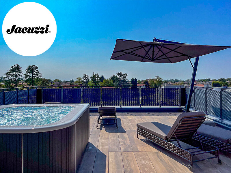 Relax e lusso vicino a Udine: 1 notte in hotel 4* e accesso alla terrazza con Spa Jacuzzi® al tramonto