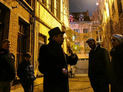 Doos Antwerp Ghostwalk: griezelige avondwandeling voor 2 (1u30)