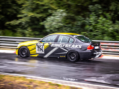 Fahrt im BMW E90 325i V4 auf der Nürburgring Nordschleife für 1 Person