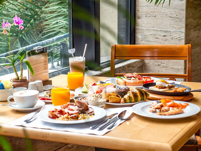 Box Hotellfrukost på Baltic Hotel för 2