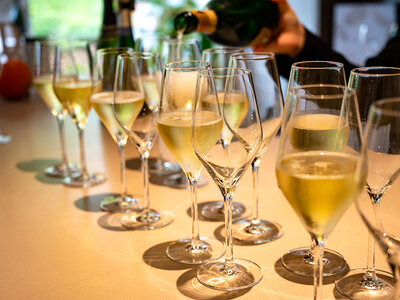 Box Bubbelprovning för 2 med Göteborg Wine Club