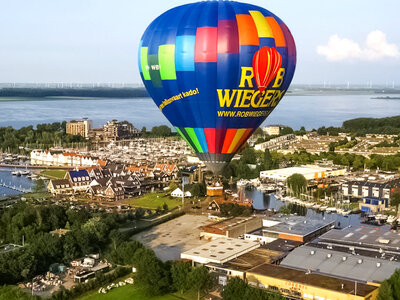 Samen zweven: een ballonvaart in hartje Nederland voor 2