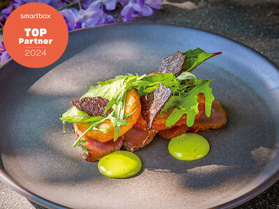 Gaveæske 4-stjernet ophold med middag på Montra Hotel Sabro Kro for 2