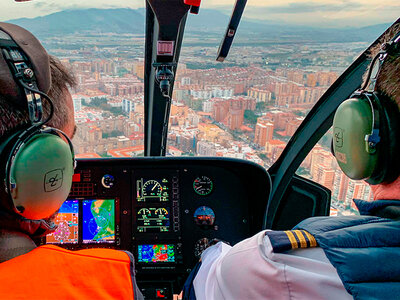 Piloto por un día: curso de vuelo en helicóptero de 30 min en Madrid