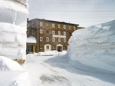 Coffret 1 nuit avec balade en raquettes à la belle étoile dans le canton des Grisons