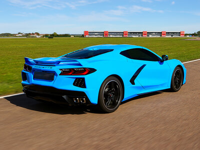 Coffret Stage de pilotage : 2 tours à bord d'une Corvette C8 sur le circuit de Mettet