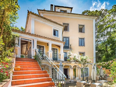 Cofanetto regalo Soggiorno romantico in un hotel 5* con cena vicino a Lisbona