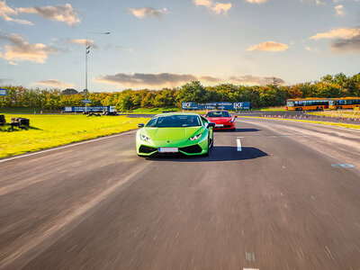 Boks 4 omgange på racerbane i Lamborghini Huracan for 1