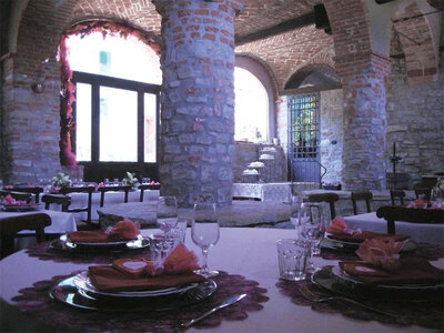 1 notte con degustazione di vino e cena gourmet in Bio Agriturismo ad Asti