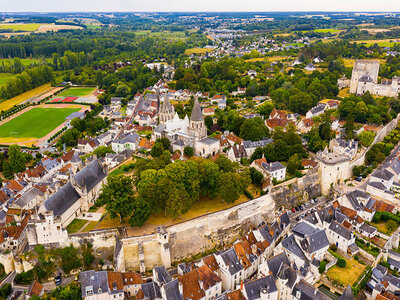 Vol en montgolfière au-dessus de la
cité médiévale de Loches en semaine